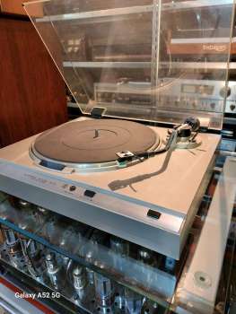 Preview: SANSUI FR-D3 Direct Drive Plattenspieler mit Halbautomatik gebaut von Micro-Seiki